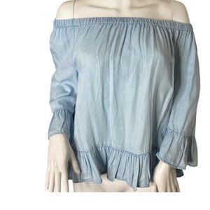 Anthropologie Jane and Delancey off the shoulder chambray ruffle top women’s M